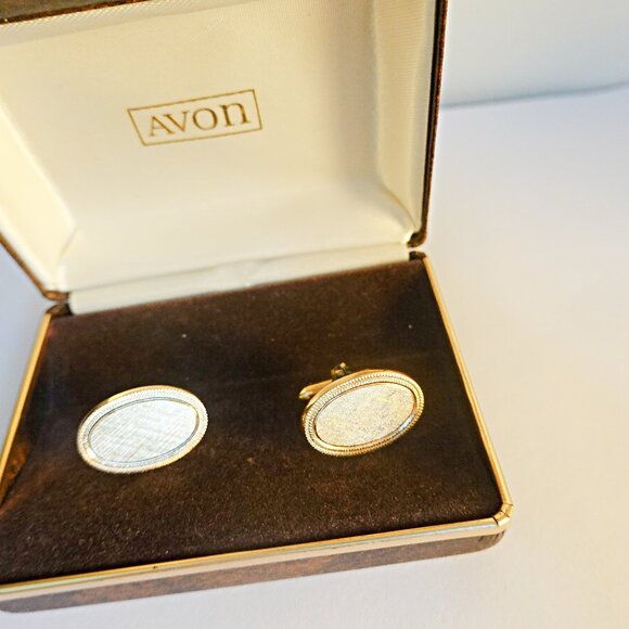 Vintage Gold Toned Cuff Links - Picture 1 of 3